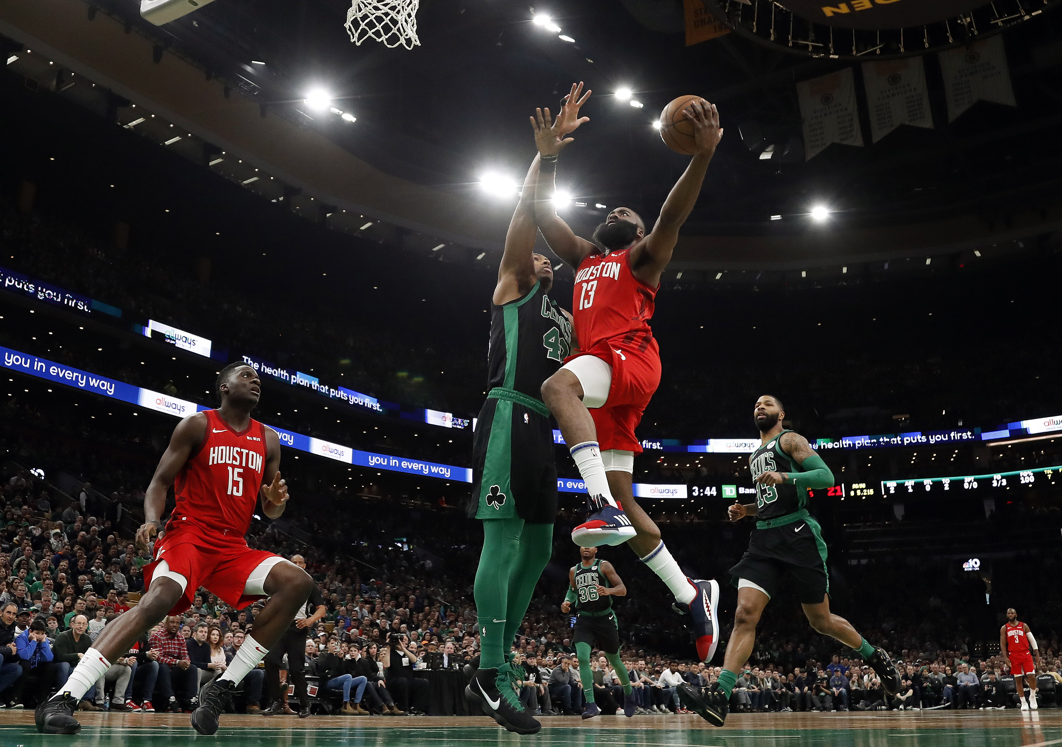 记者：拉什福德请假是个人原因并未受伤，明日就能回归训练（记者：拉什福德因个人事务请假并无伤情，明日即可归队训练）