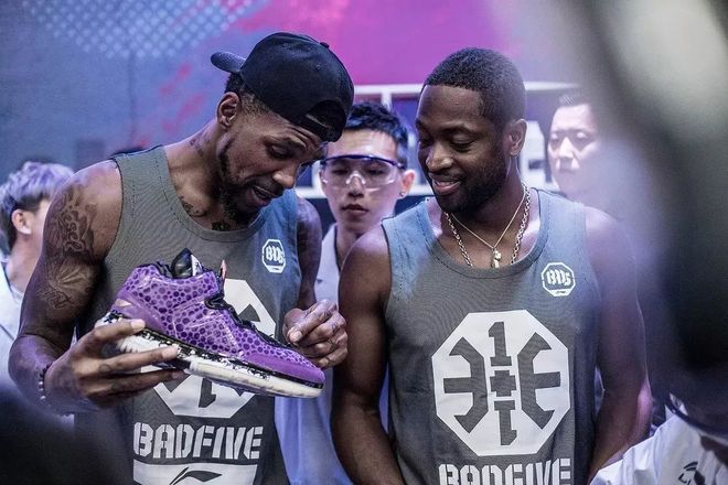 罗体：米兰vs拉齐奥VAR将被停哨；主裁未判点球正确但解释有误（罗马体报：米兰战拉齐奥VAR裁判将被停哨，主裁拒判点球决定正确但解释失当）