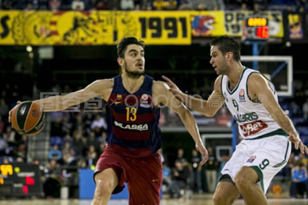 贾洛：尼科有机会赢得金球奖；维尼修斯很强但更喜欢罗德里戈（贾洛称尼科有望问鼎金球；肯定维尼修斯实力却更青睐罗德里戈）