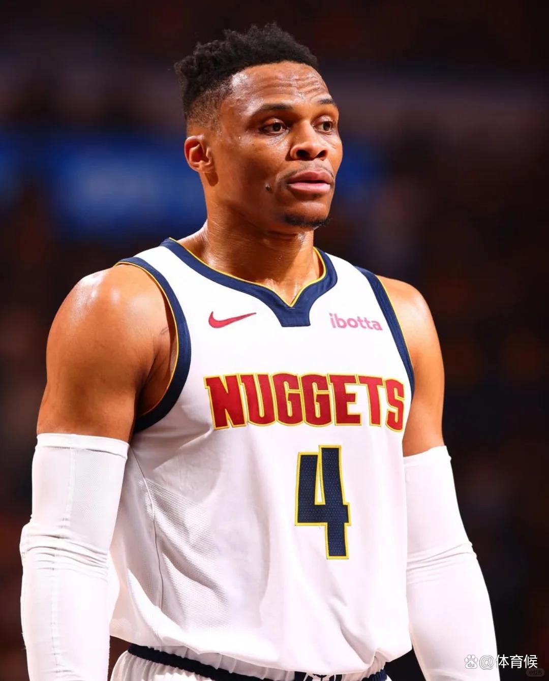 阿根廷记者：迪巴拉将会在冬窗或夏窗加盟博卡，双方已经接触（阿媒称迪巴拉或于冬夏转会窗加盟博卡，双方已展开接触）