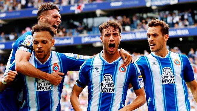 SGA：我喜欢和狄龙对位，无论你愿不愿意，你都得和他拼（SGA：我享受与狄龙交手，不管愿不愿意都得硬刚）