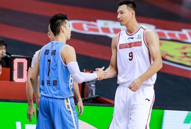 斯基拉：桑托斯正在努力推进内马尔续约，俱乐部有信心留下他（斯基拉：桑托斯积极推动内马尔续约，俱乐部有信心留住他）