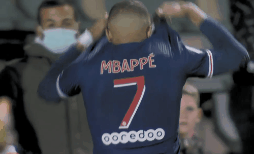 欧文连续突破得分，全队士气高涨