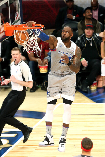 弗拉霍维奇面临长时间休战，意媒：尤文正在关注吉拉西（弗拉霍维奇或将长期伤停，意媒称尤文盯上吉拉西）