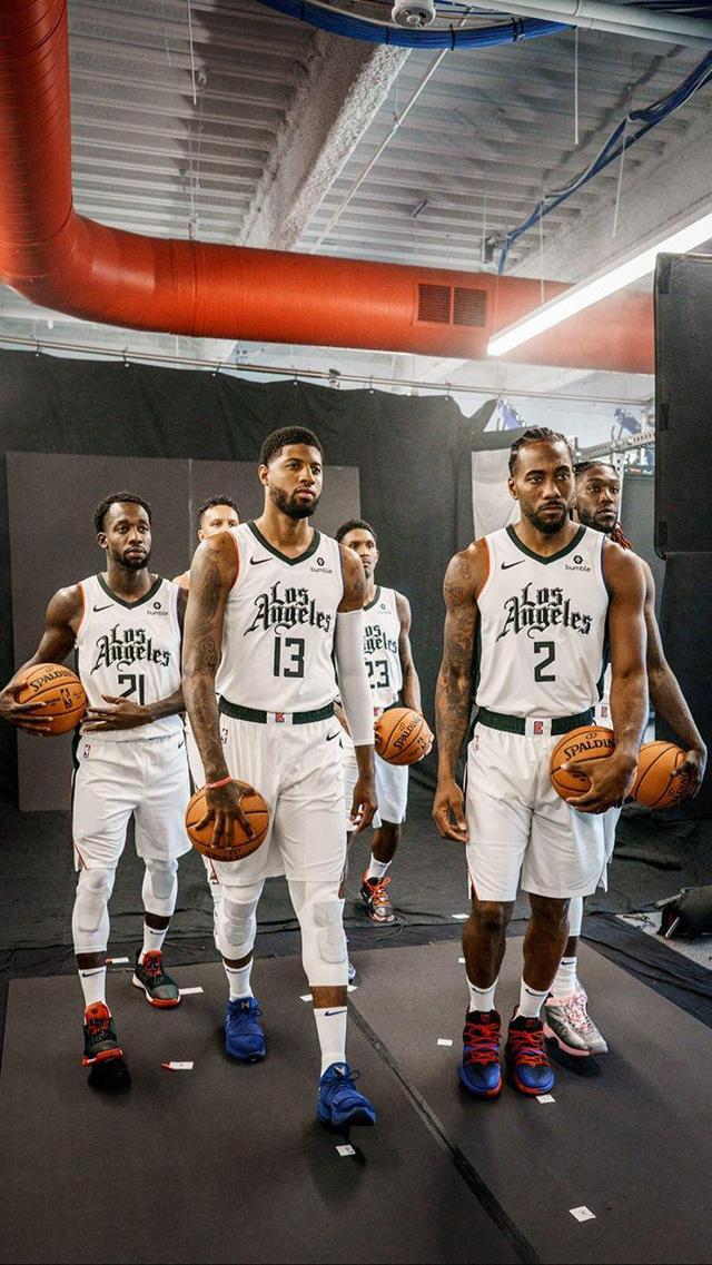 国米肠子悔青了吧？米兰700万投资蜡笔，收益直指联赛冠军（米兰700万押注蜡笔直指联赛桂冠，国米追悔莫及）