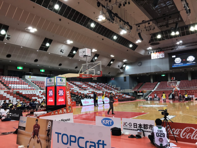 博尼：大胜是全队功劳；迪乌夫正在向所有人展示他的巨大价值（博尼：大胜归功于团队，迪乌夫正向世人展现其巨大价值）